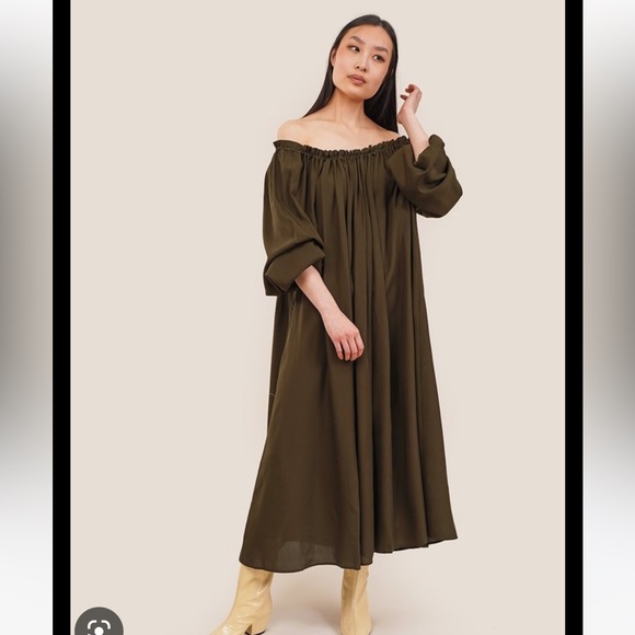 Shaina Mote olive Dress - Picture 3 of 8